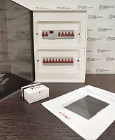 Изображение Электрощит 40А 220В для 2 комнатной квартиры DKC FRAMEBOX на 14 отходящих групп 