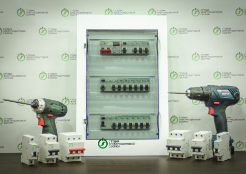 Изображение Электрощит 220В для 3 комнатной квартиры Schneider Electric EASY 