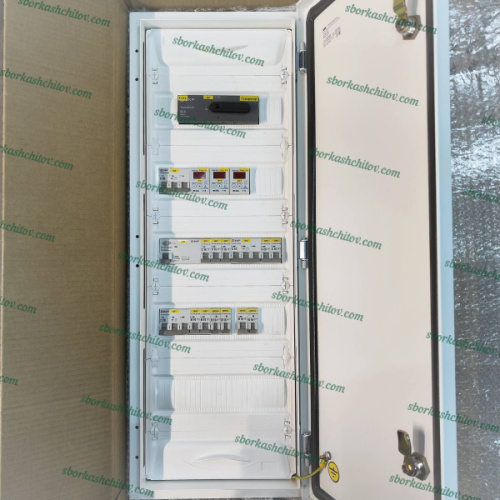 Изображение Щит трехфазный 40А на базе ЩРН-60 IP54 для коттеджа, с возможностью подключения генератора SS-SK40-M1186 