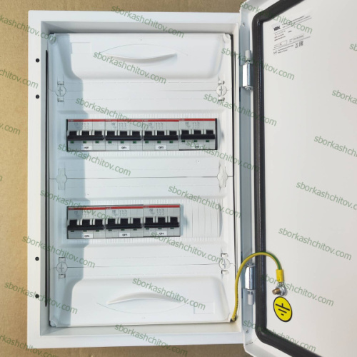 Изображение Щит металлический ЩРн-24 (1х24) 460х310х140 IP54 белый (вводной автомат S203C25, отходящие 6шт х  S203C16) SS-27296 